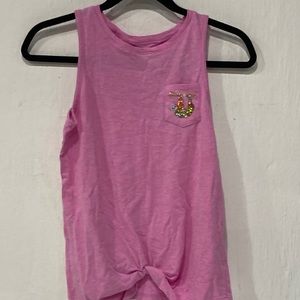 So brand, girls pink knotted tank top with a sloth sequin flipper on a pocket
